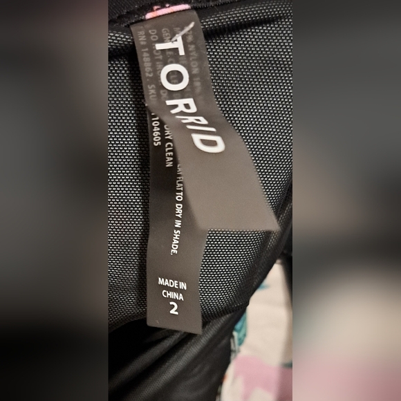 NWOT Torrid Black Floral 1PC Beach Pool Swim Vacation Bathing Suit Plus SZ XXL - Picture 5 of 5